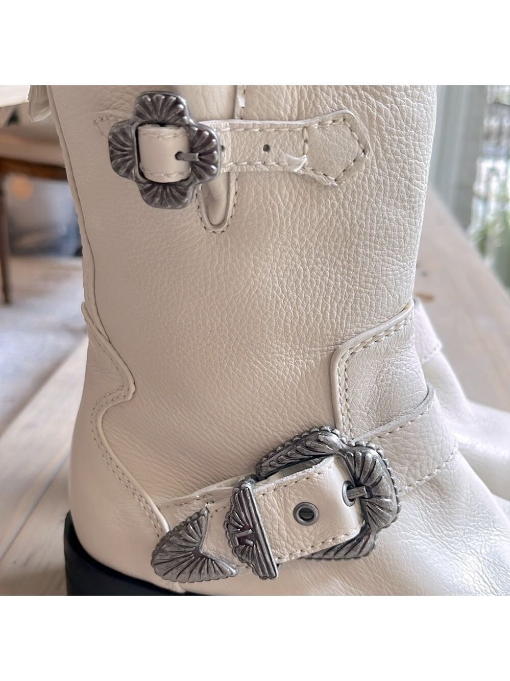 New Larroude Hardy Platform Leather Moto Buckle Boot in Off White Size 5 - Picture 6 of 15
